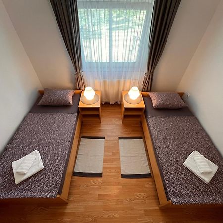 Apartment Gabriela Rakovica Eksteriør billede