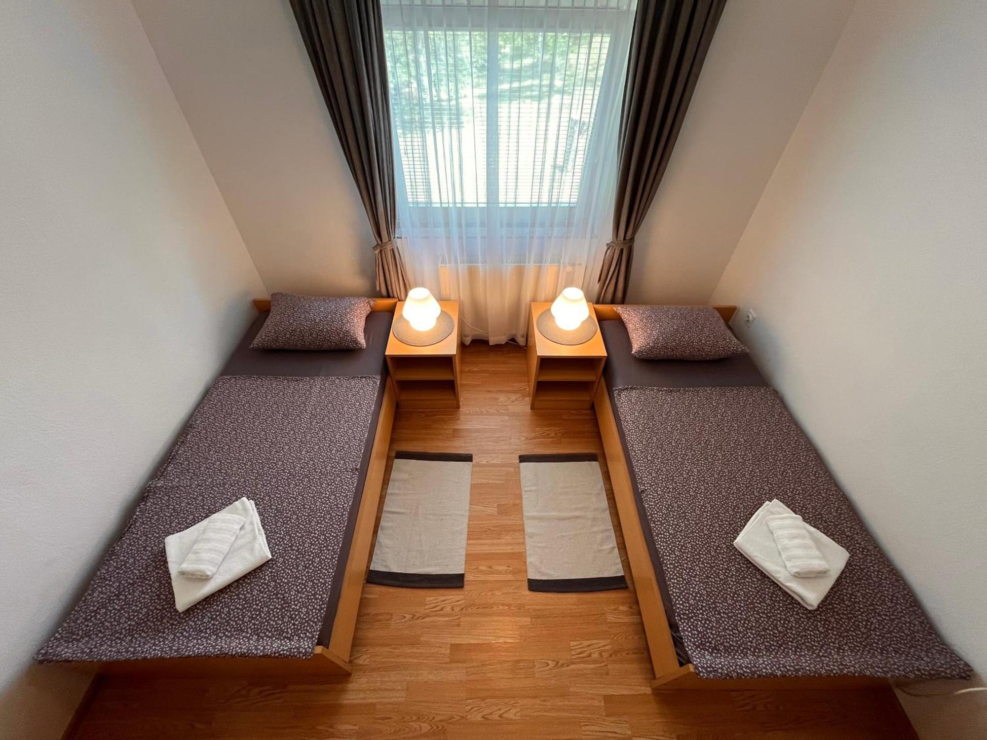 Apartment Gabriela Rakovica Eksteriør billede